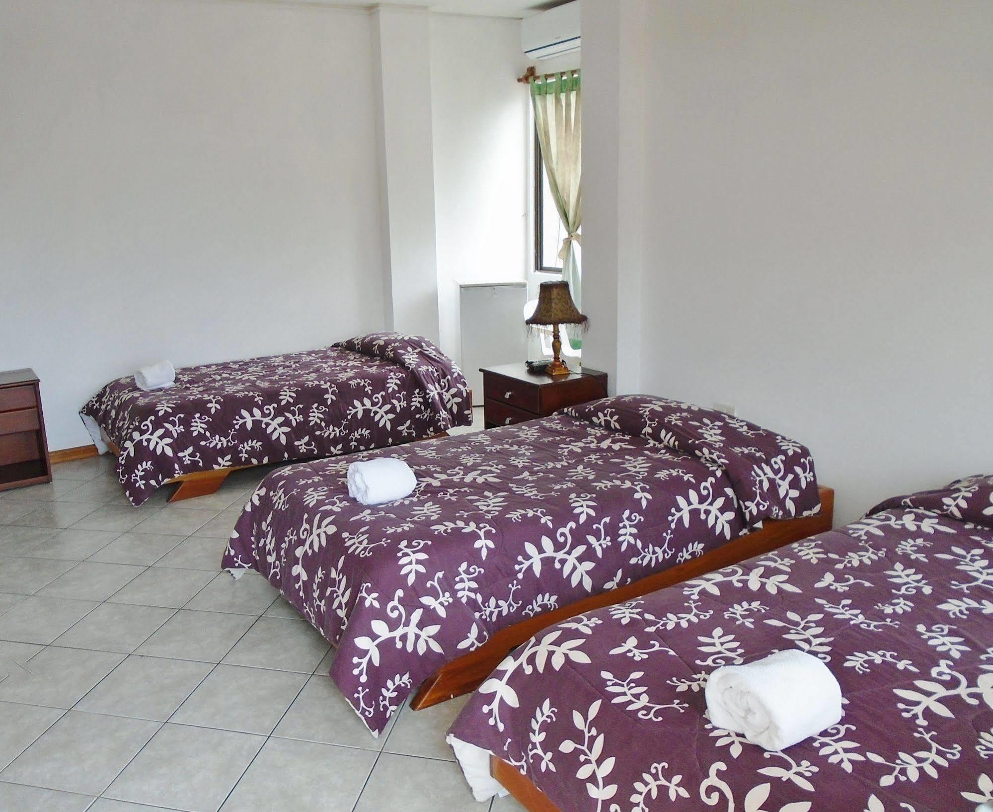 Hotel Pelican Bay Puerto Ayora  Bagian luar foto